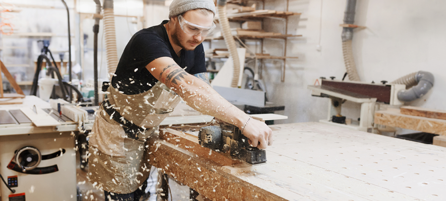 Template Tischler / Schreiner (m/w/d) Maschinenbedienung & Montage von DEKRA Arbeit GmbH.