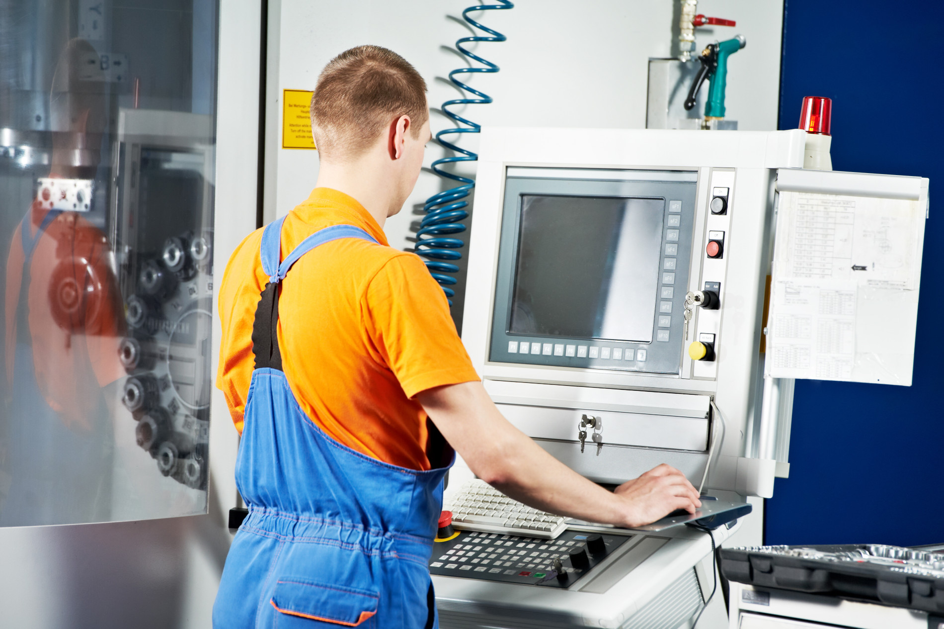 Header f&uuml;r Fachkraft - Metalltechnik - Zerspanungstechnik